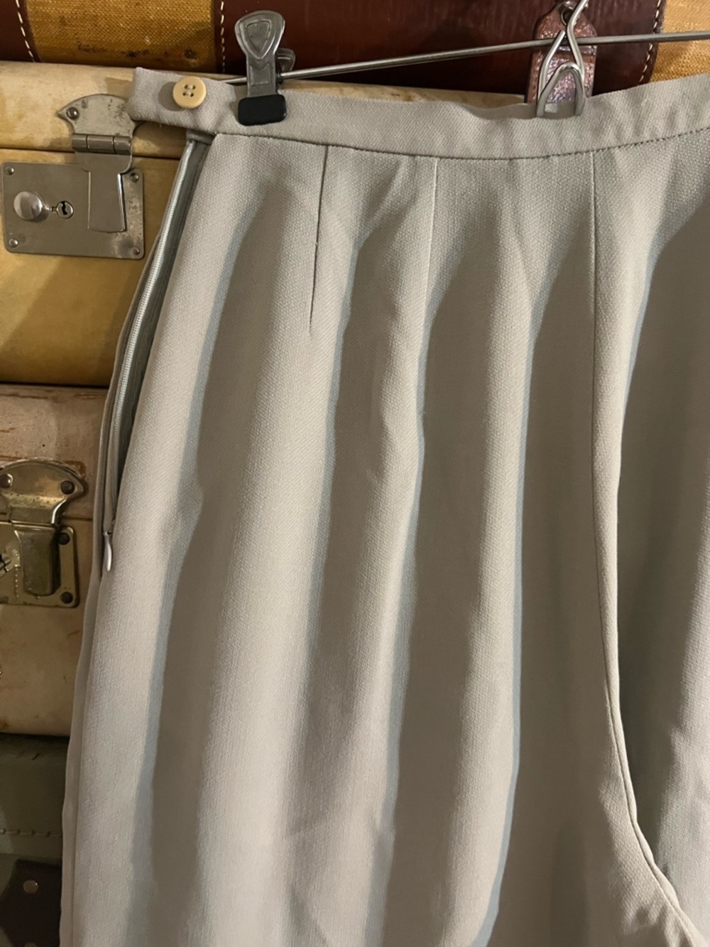 Giorgio Armani A-Line Pleated Skirt in Light Gray